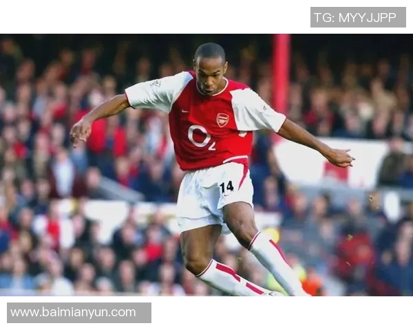 美国体育足球明星的辉煌历程与影响力探讨